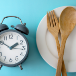 Agjërimi (Intermittent Fasting): efektet dhe përfitimet